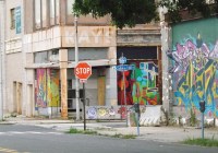 this image shows a blighted area of a downtown city, which is used to represent a neighborhood likely to be among the most deprived.